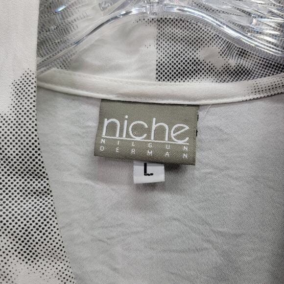 NICHE CLOUD PRINT BLOUSE, SIZE L - Picture 3 of 6